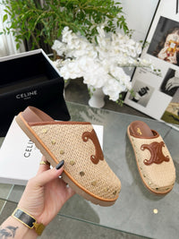 Pitea Clogs