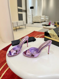 Me Dolly Mules