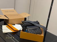 Trio Messenger Bag