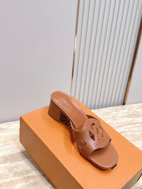 Isola Mules