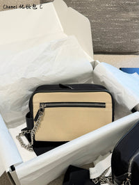 Vanity Case with Chain