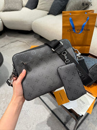 Trio Messenger Bag