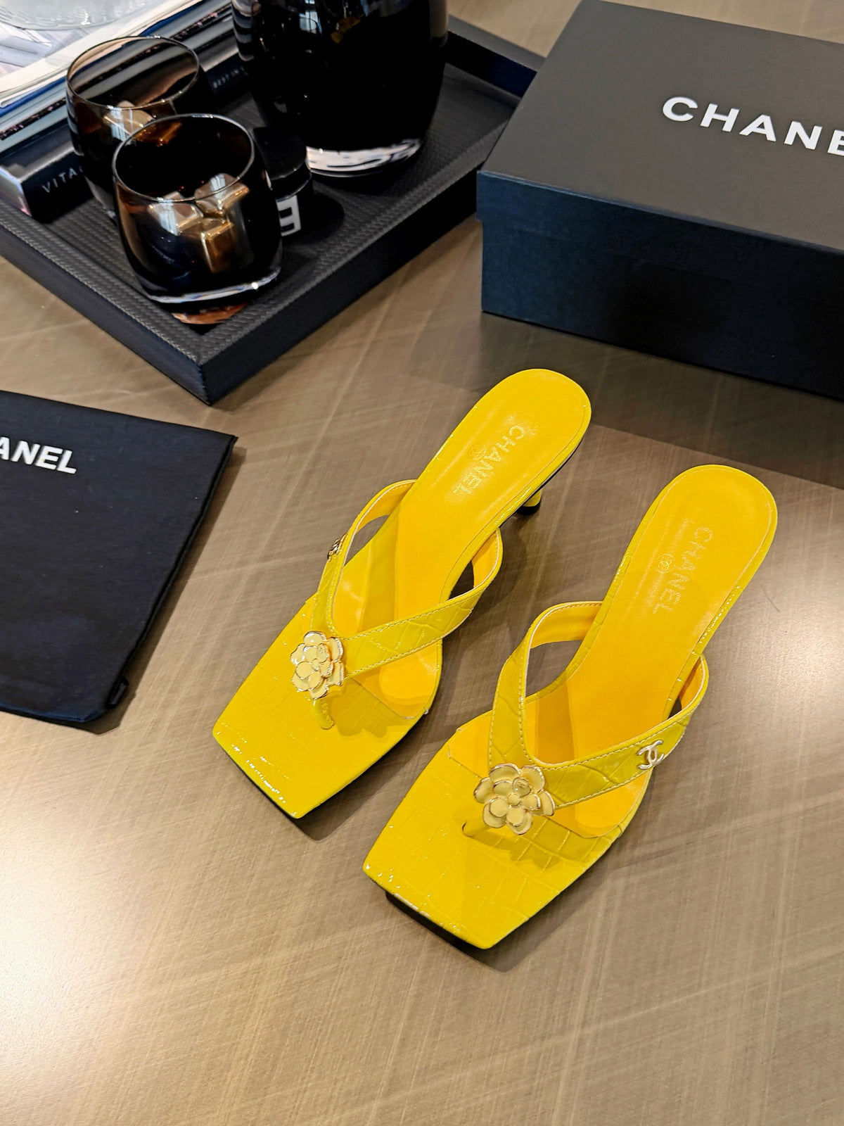 Camellia Thong Mules