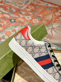 Low Top Sneakers