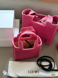 Font Tote