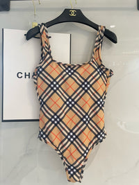 Check One Piece Set