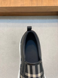 Vintage Check Slip-On Sneakers