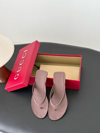 Vittoria Thong Sandals