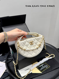 25S Pearl Chain Round Bag