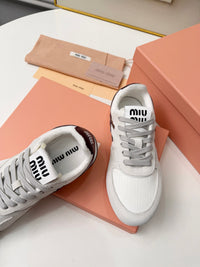 Gymnasium Sneakers