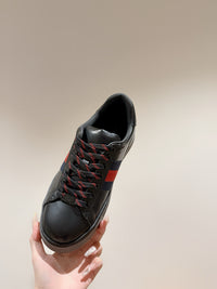 Low Top Sneakers
