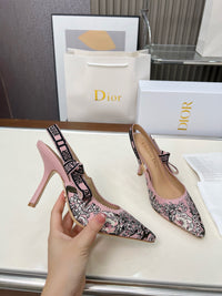 26S Slingback Pumps