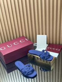 Interlocking G Slide Sandals