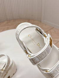 Dioract Platform Sandals
