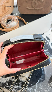 26B Vanity Bag