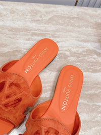 Isola Flat Mules