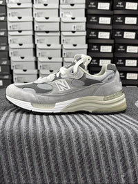 NB992 Grey Suede Mesh