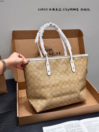 City Tote Bag