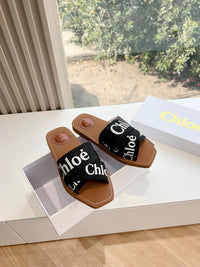 Woody Flat Slide Sandals