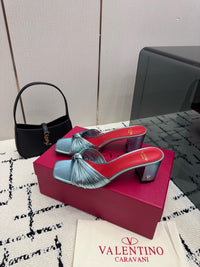 26S Garavani Annet Mules
