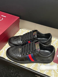 Screener Sneakers
