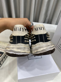 Peterson 23 Embellished Low-Top Trainers