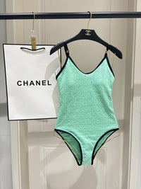 Logo One Piece Set