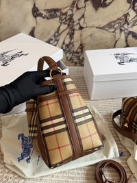Check Bucket Bag