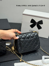Mini Pearl Crush Classic Flap Bag