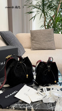26S Bucket Bag