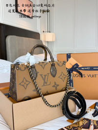 OnTheGo East West Bag