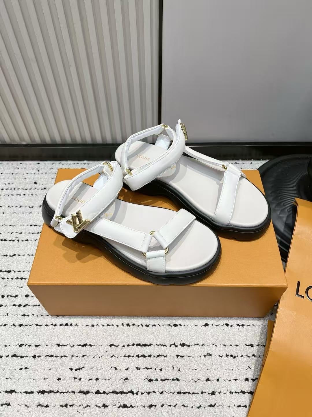 Nevada Comfort Sandals