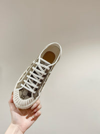 Low Top Sneakers