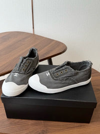 26S Slip-on Sneakers