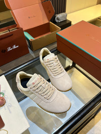 Fast Walk Sneakers