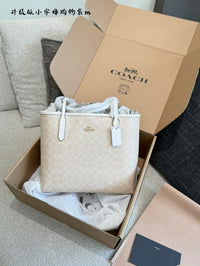 City Tote Bag