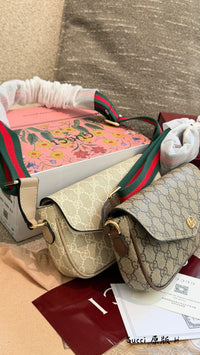 Ophidia Pochette
