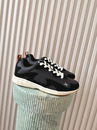 Drop 300 Sneakers