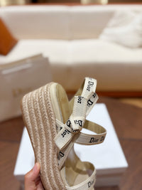 J'Adio Wedge Slides