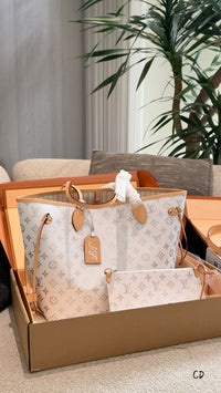 Neverfull Monogram Pearly