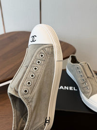 26S Slip-on Sneakers