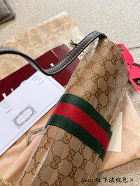 Madison Shoulder Bag