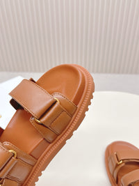 Dioract Sandals