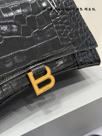 Hourglass Bag