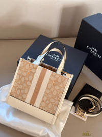 Dempsey Tote 22