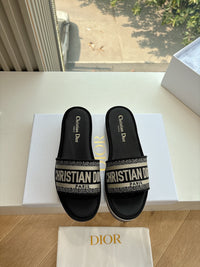 Dway Slides