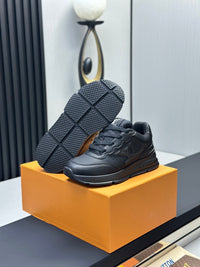 Classic Trainers