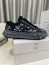 Peterson 23 Embellished Low-Top Trainers