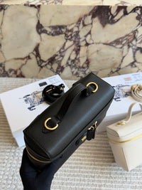 Bloomsbury Vanity Case