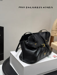 Dada Shoulder Bag